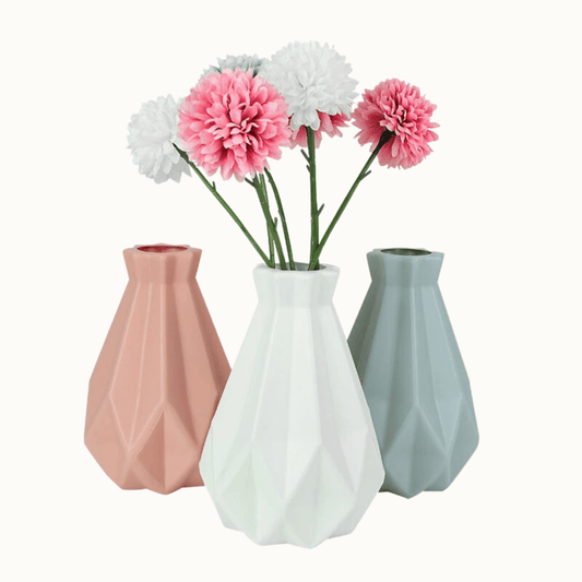 Pastellfarbene Kunststoff-Vase